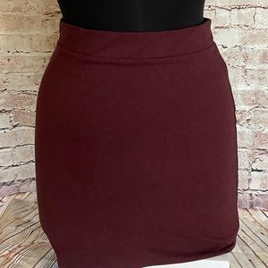 Small burgundy women’s jersey skirt